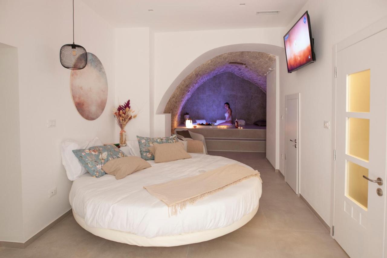 Je T'Aime Luxury Suite And Relax Conversano Eksteriør billede